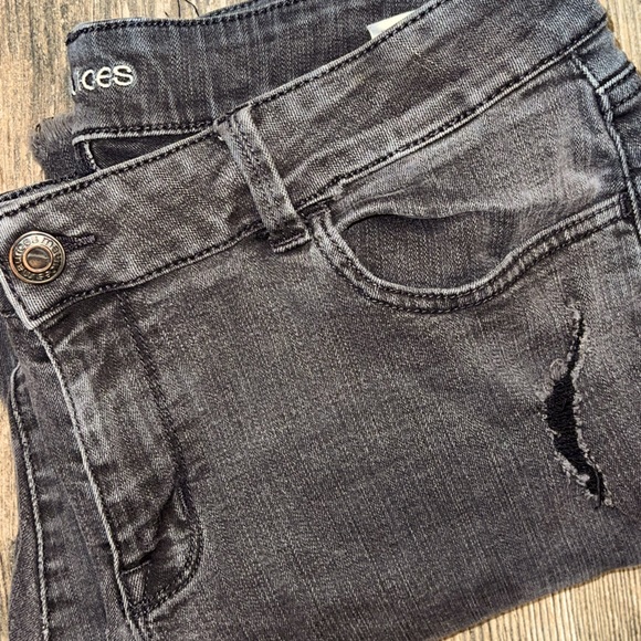 Maurice’s Sz XL Reg Distressed Black Denim Jean Jegging - Picture 9 of 10